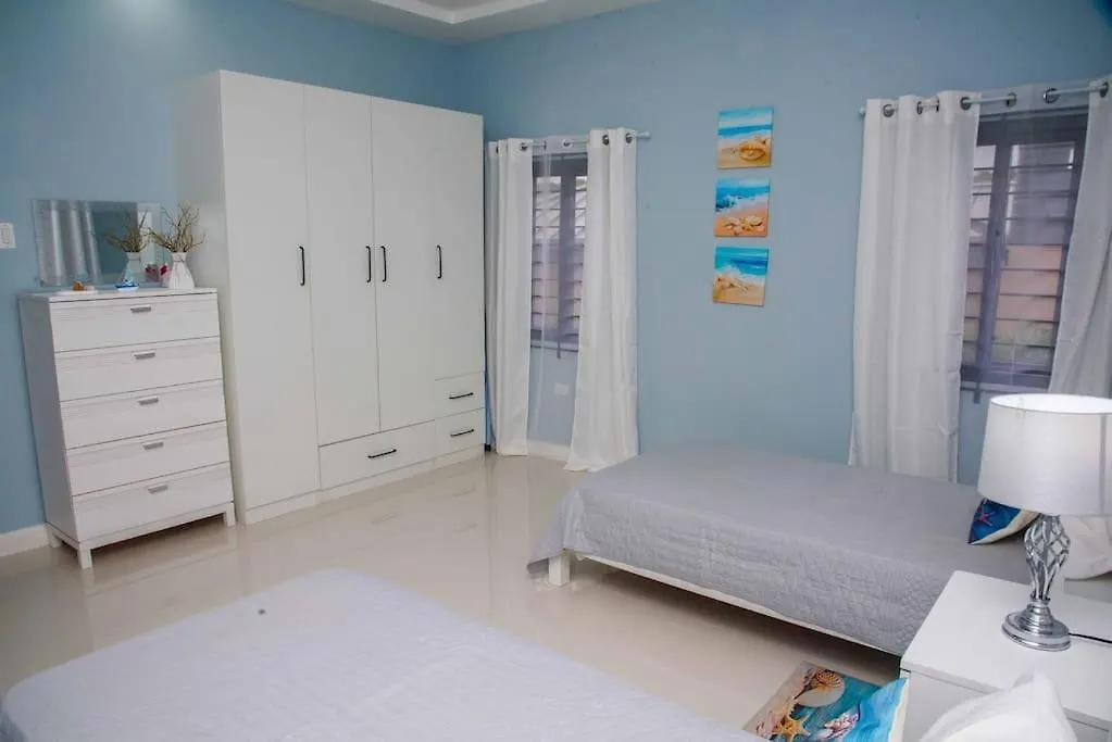Montana Villa Ocho Rios